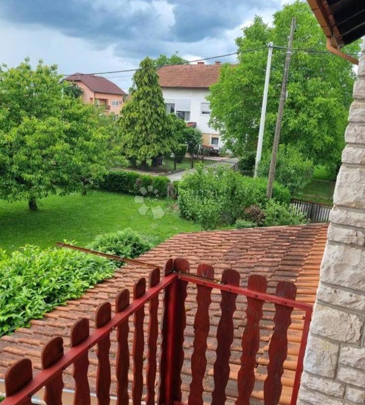 Hiša Brckovljani, 345m2