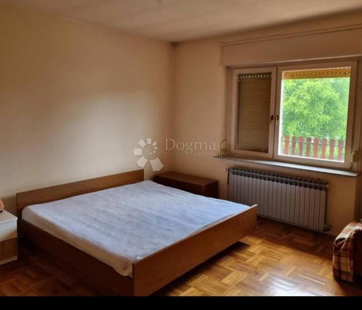 Hiša Brckovljani, 345m2