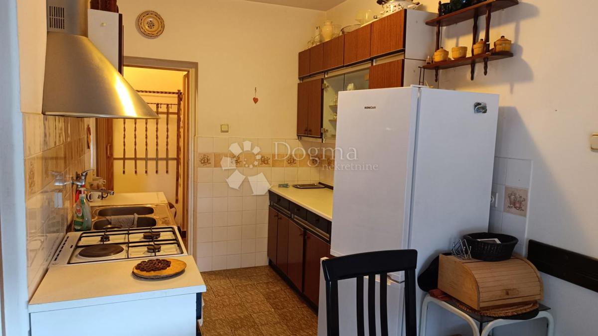 Stanovanje Kostrena, 68m2