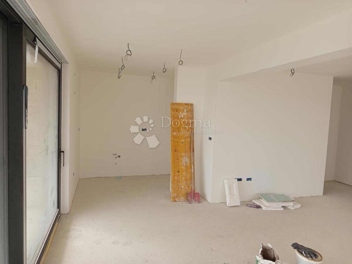 Stanovanje Pješčana Uvala, Medulin, 150,07m2