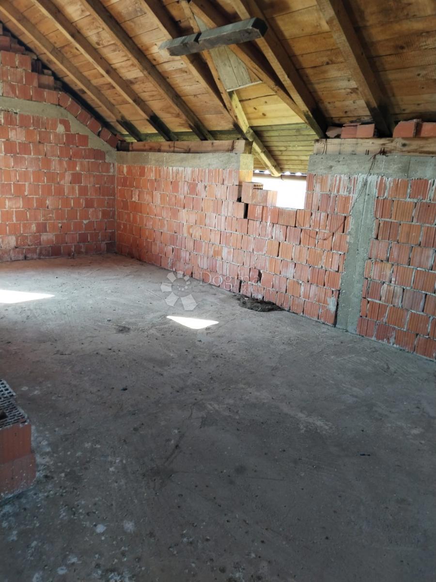 Hiša Kloštar Ivanić, 92m2