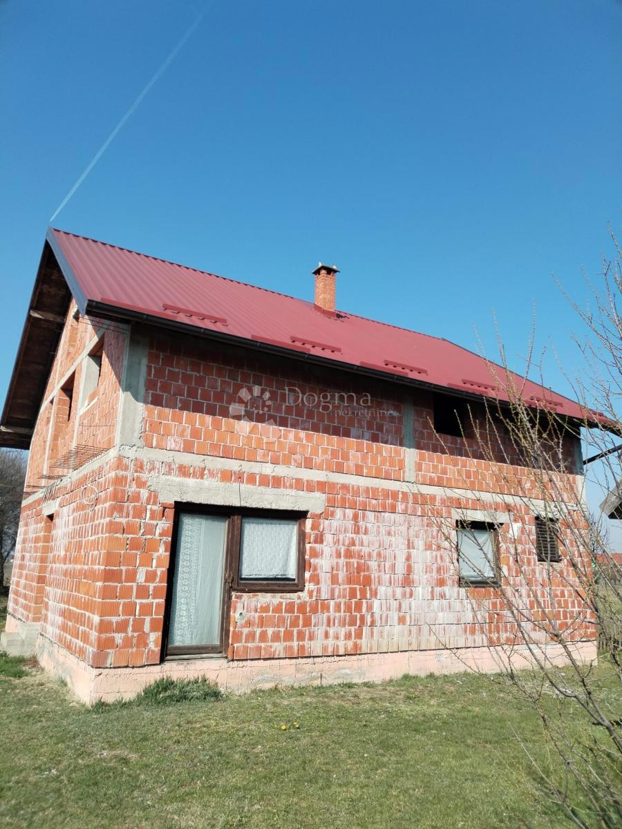 Hiša Kloštar Ivanić, 92m2