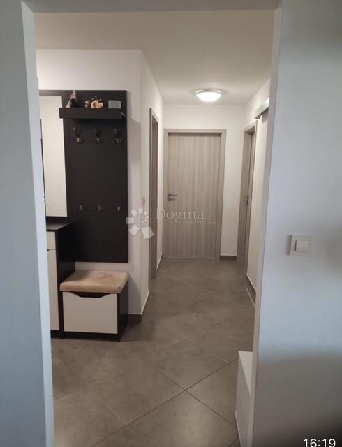 Stanovanje Zamet, Rijeka, 68m2