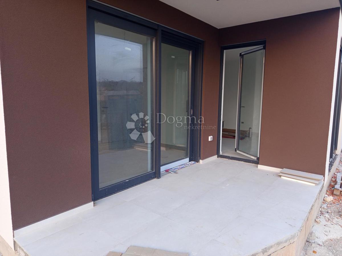 Stanovanje Pješčana Uvala, Medulin, 63,87m2