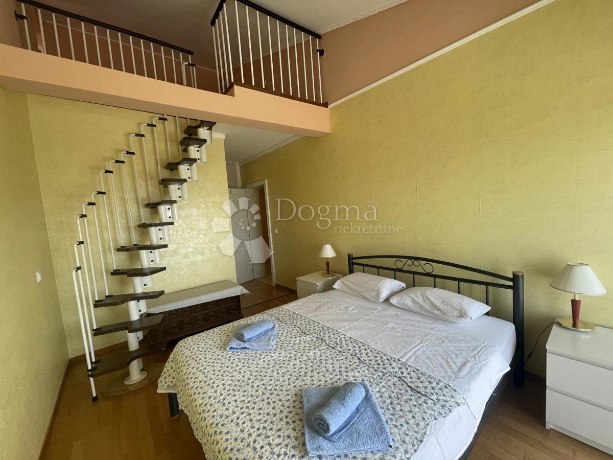 Hiša Jadranovo, Crikvenica, 700m2