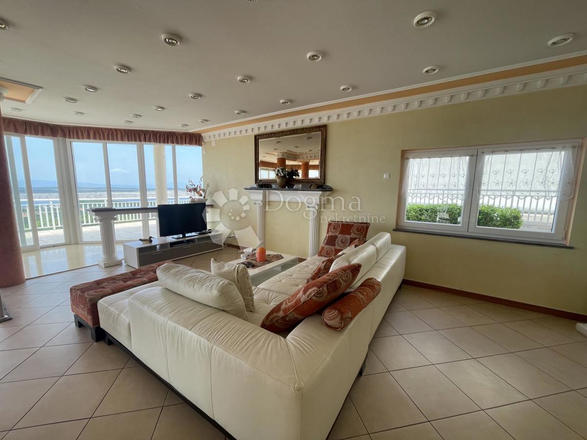 Hiša Jadranovo, Crikvenica, 700m2