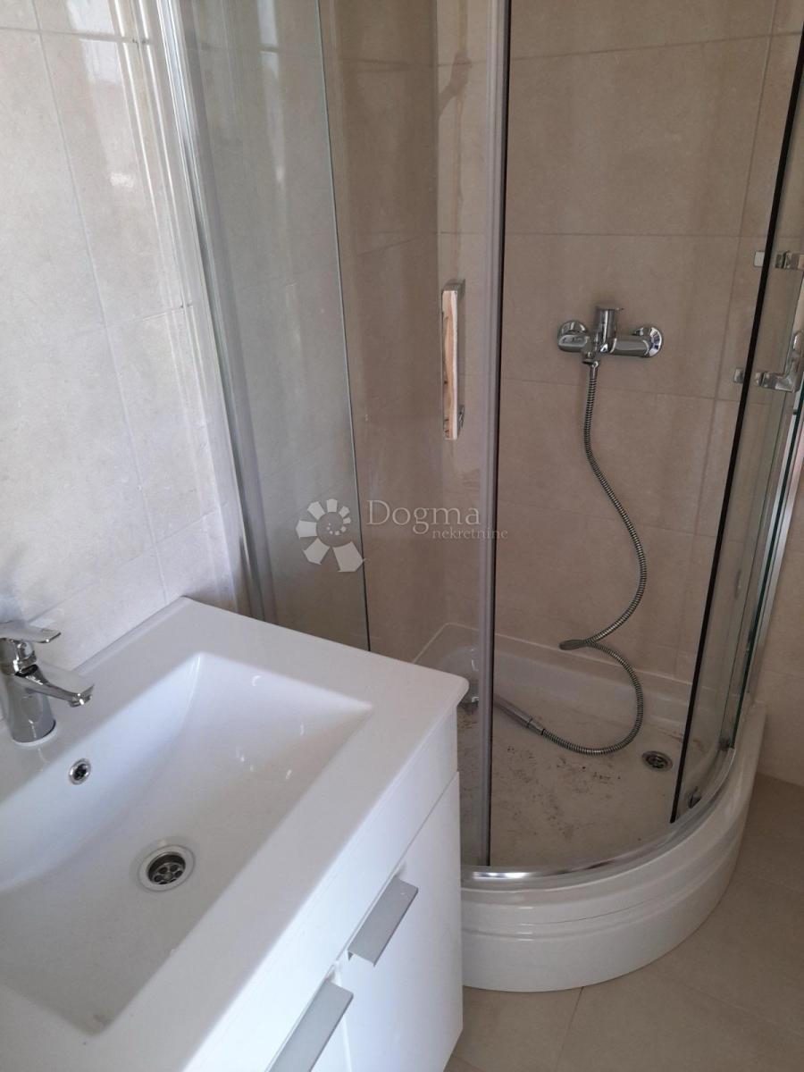 Stanovanje Benkovac, 33m2