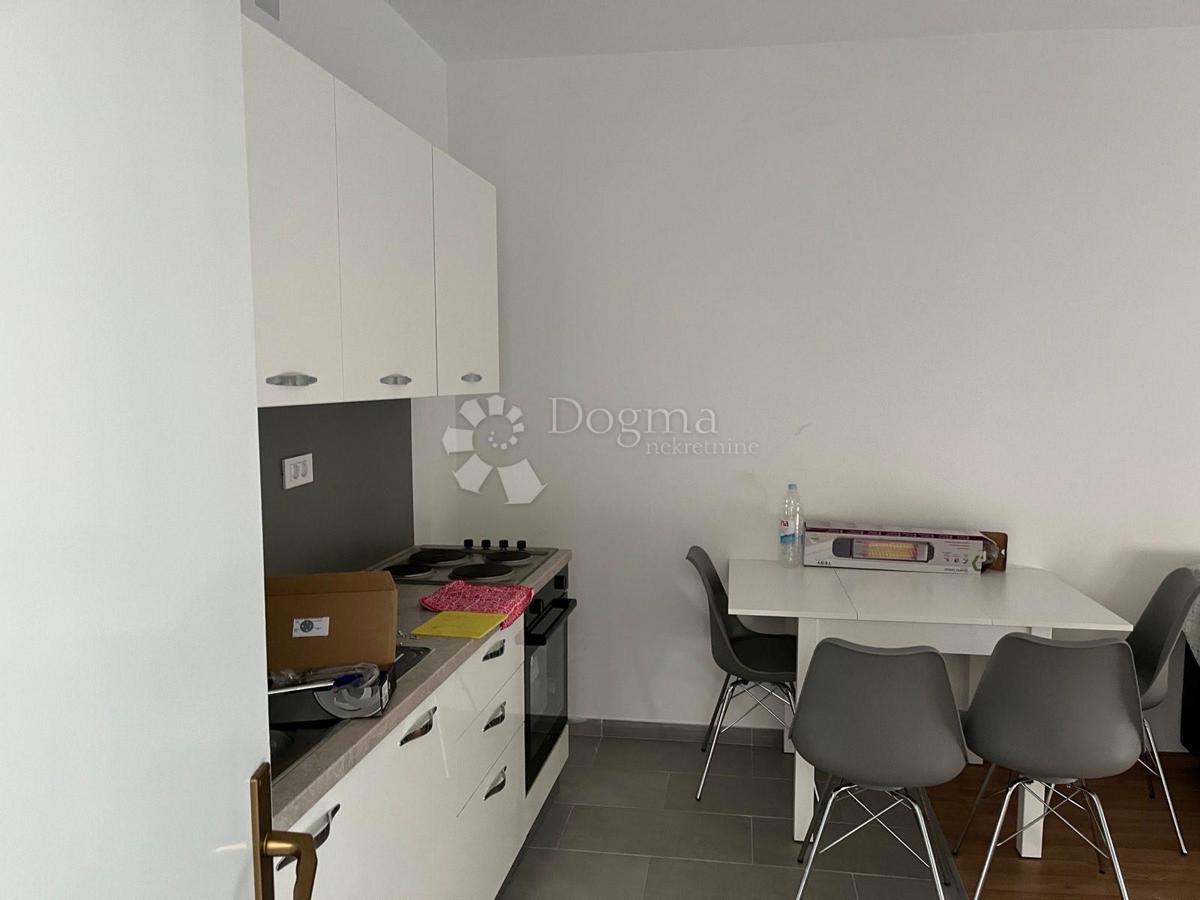 Stanovanje Benkovac, 33m2