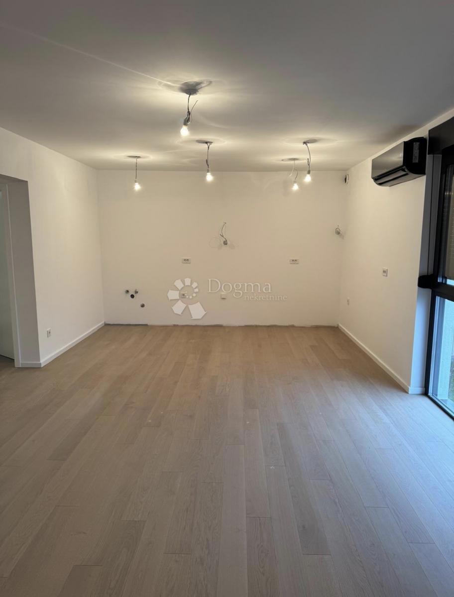 Stanovanje Centar, Velika Gorica, 95,63m2