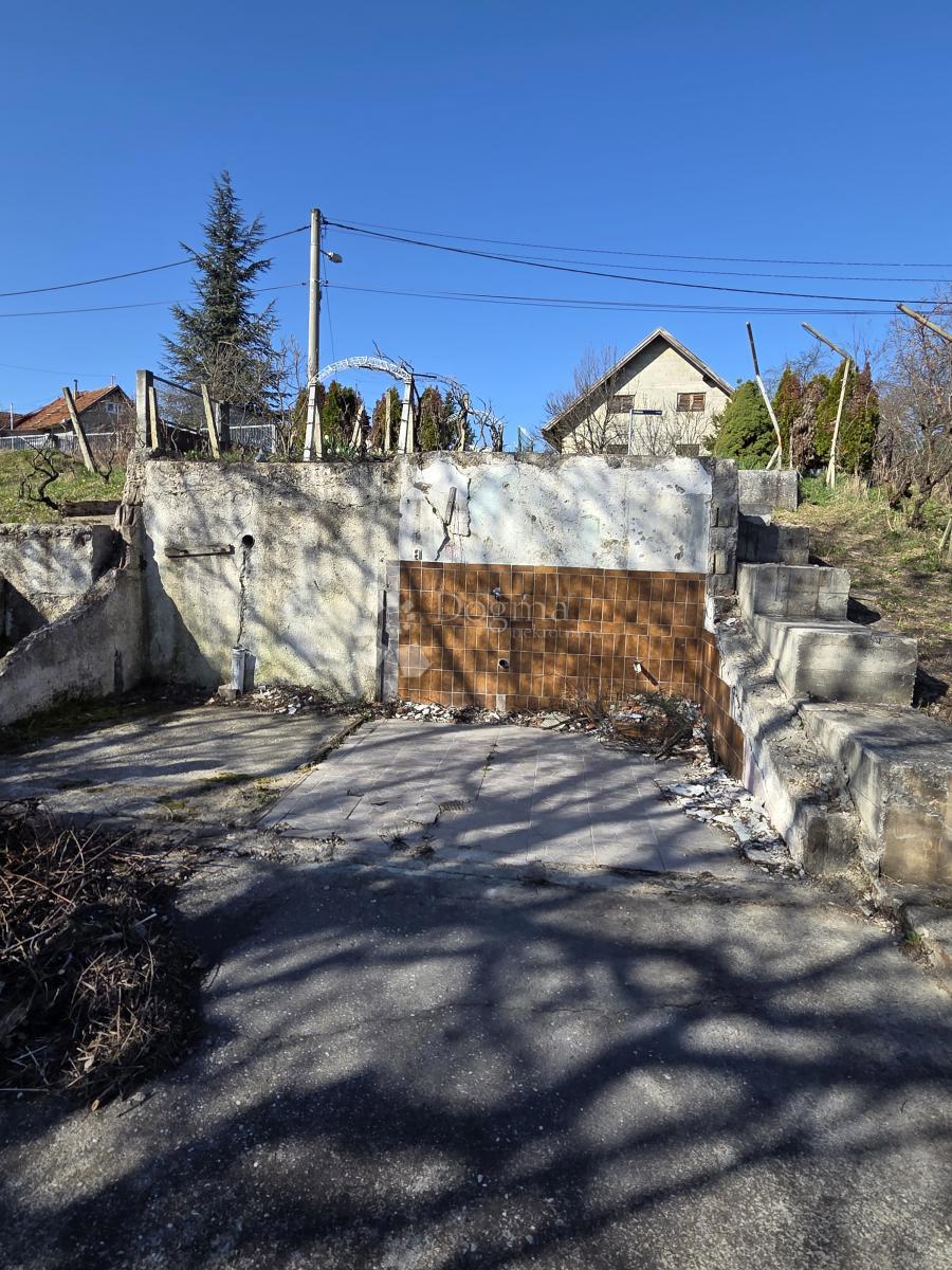 Zazidljivo zemljišče Paruževina, Sesvete, 959m2