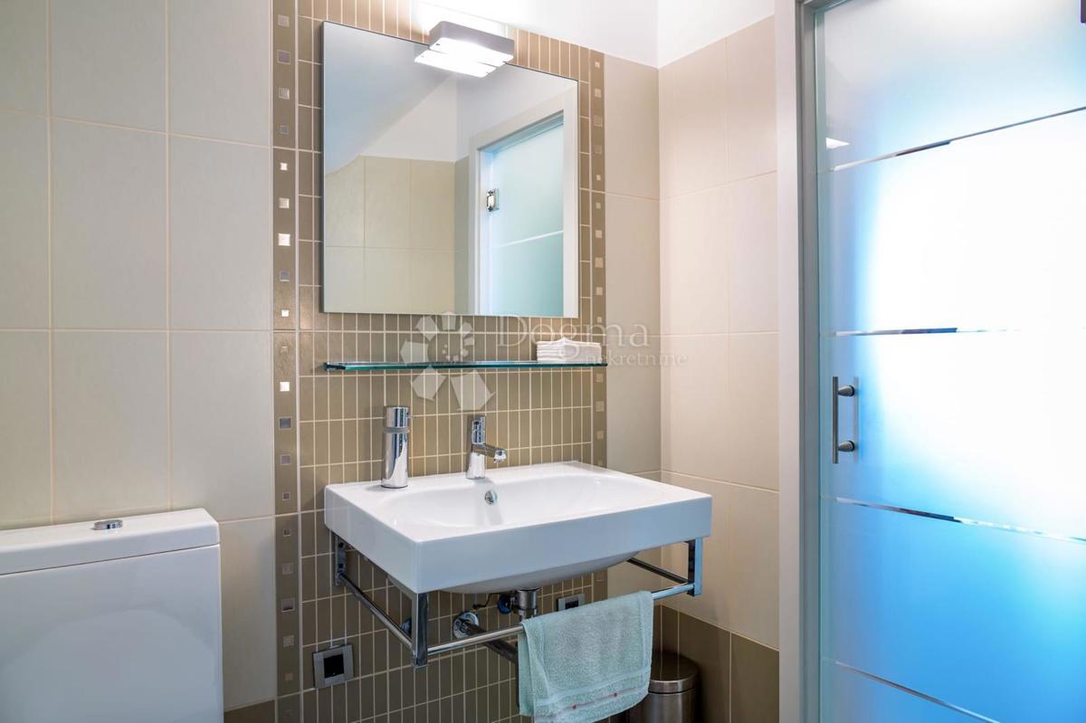 Hiša Bregi, Matulji, 200m2