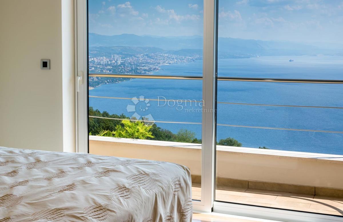 Hiša Bregi, Matulji, 200m2