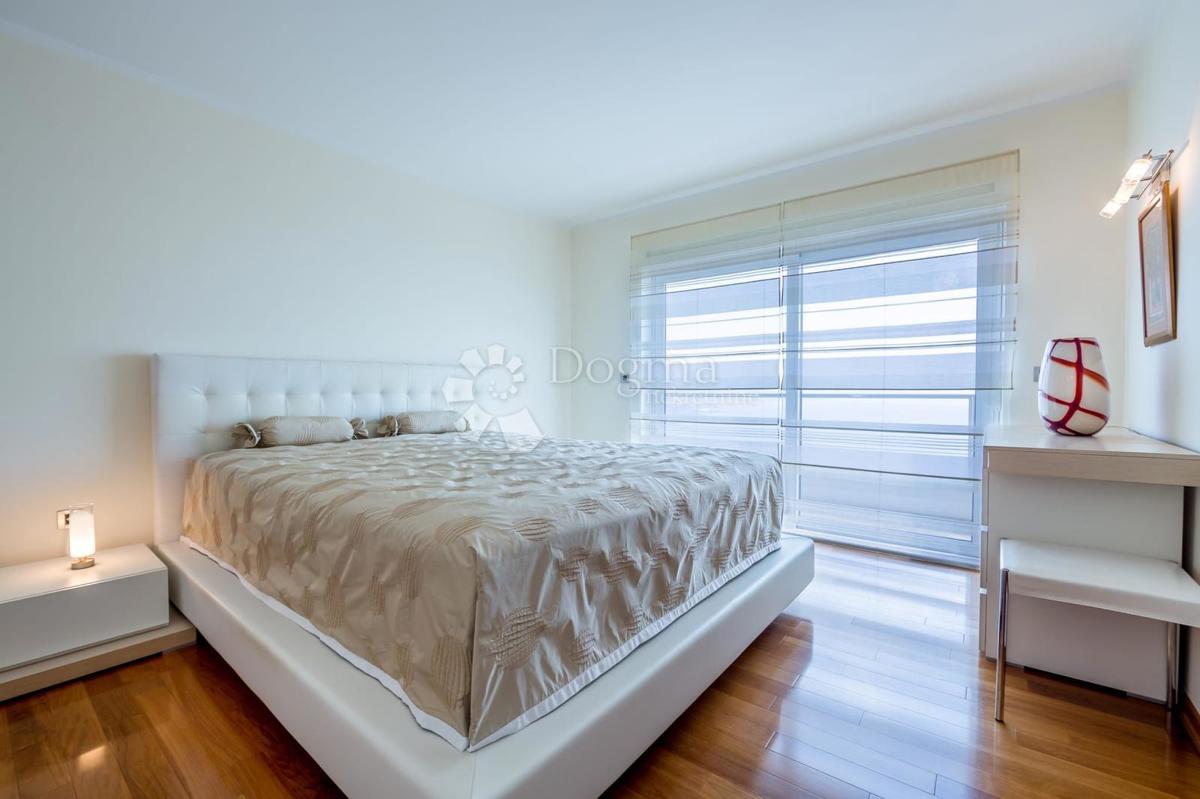 Hiša Bregi, Matulji, 200m2