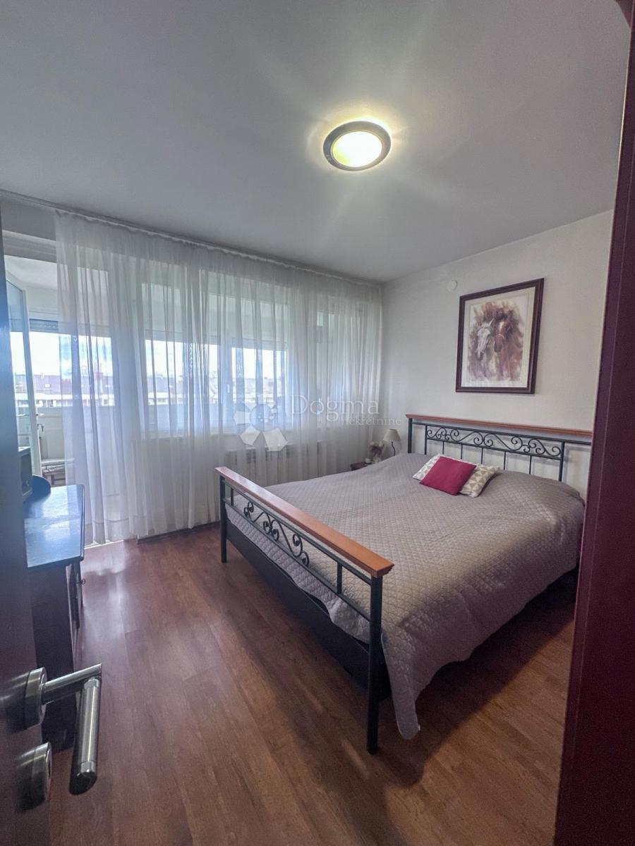 Stanovanje Centar Ivanić-Grad, Ivanić-Grad, 74,53m2