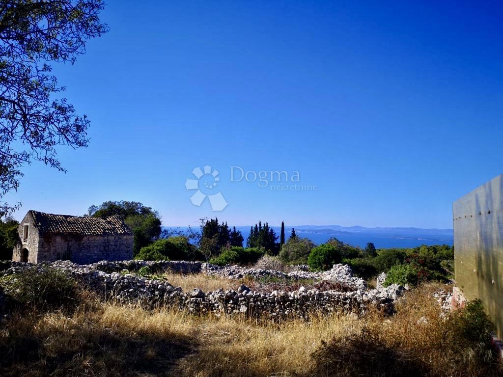 Zazidljivo zemljišče Brusje, Hvar, 520m2