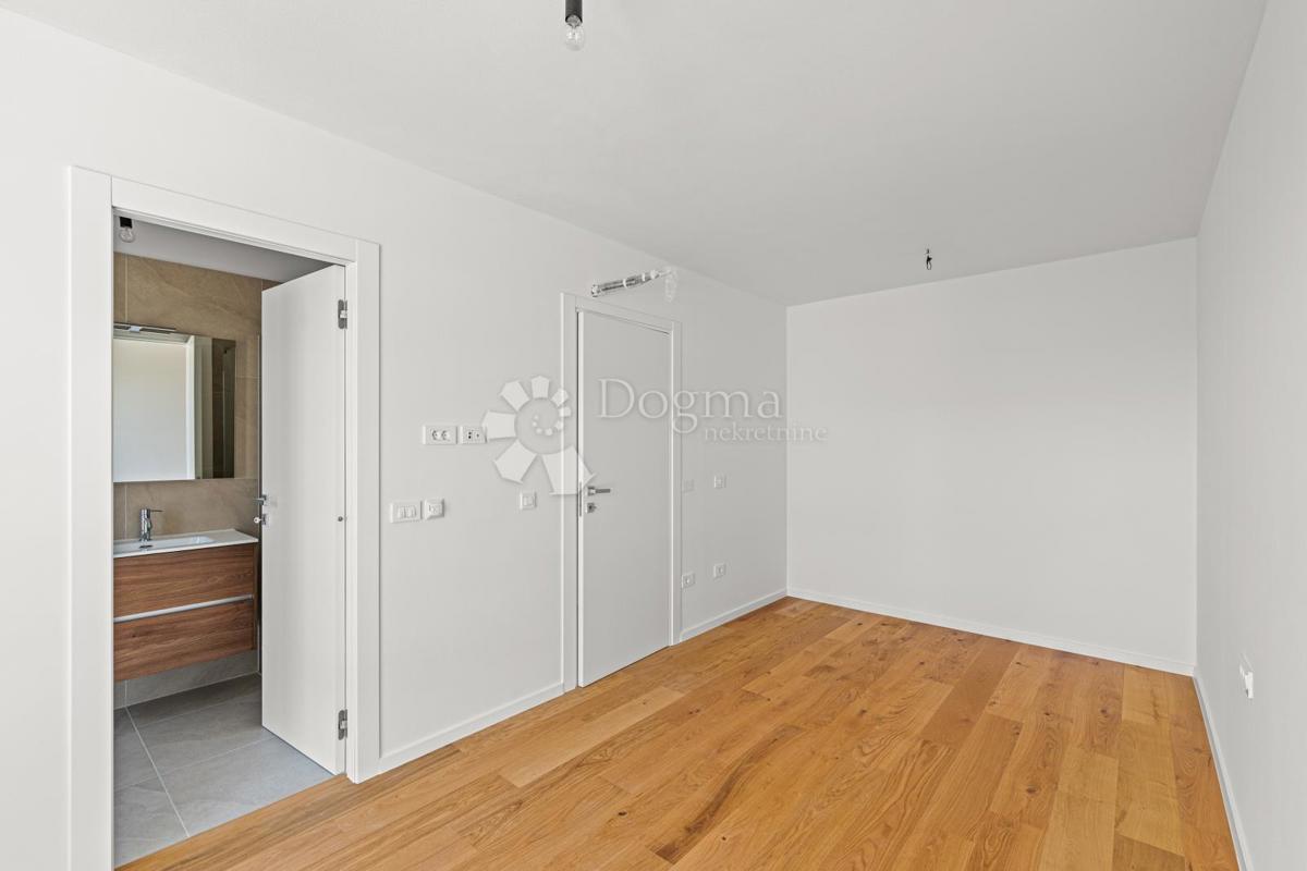 Stanovanje Novigrad, 134,99m2