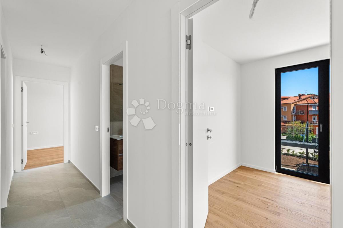 Stanovanje Novigrad, 134,99m2