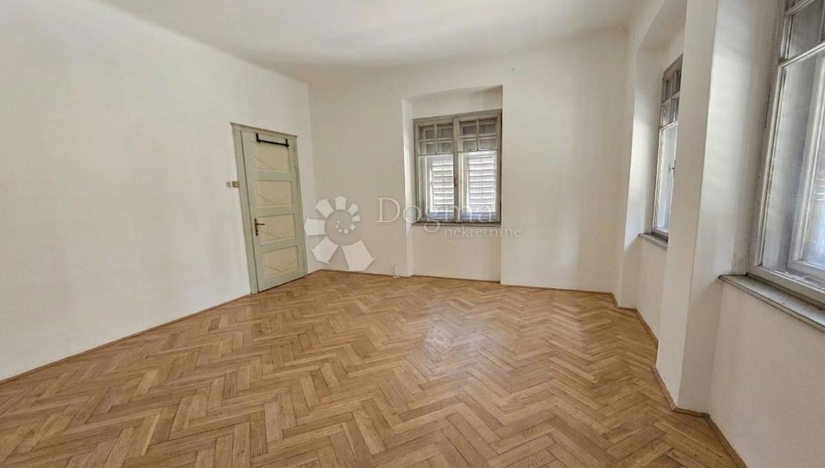 Hiša Stari Pazin, Pazin, 190m2