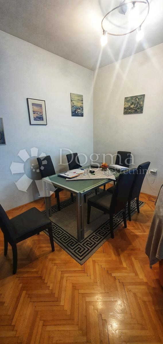 Hiša Krnjevo, Rijeka, 150m2