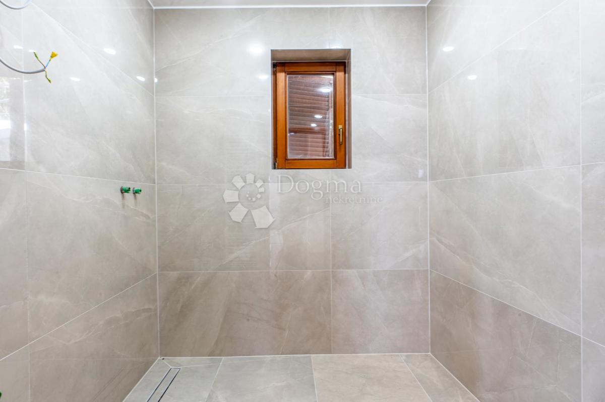 Hiša Opatija, 615m2