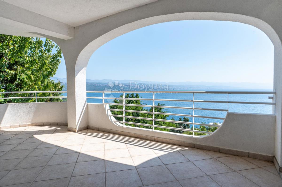 Hiša Opatija, 615m2