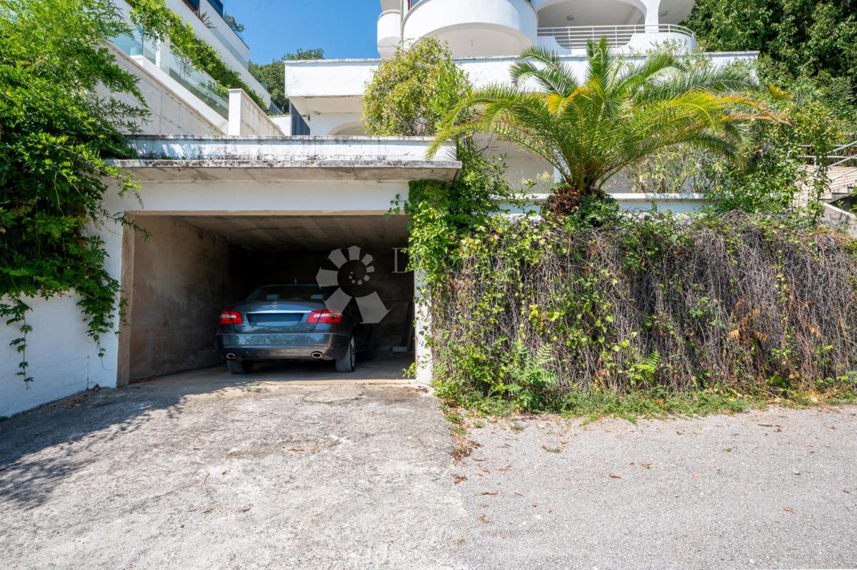 Hiša Opatija, 615m2