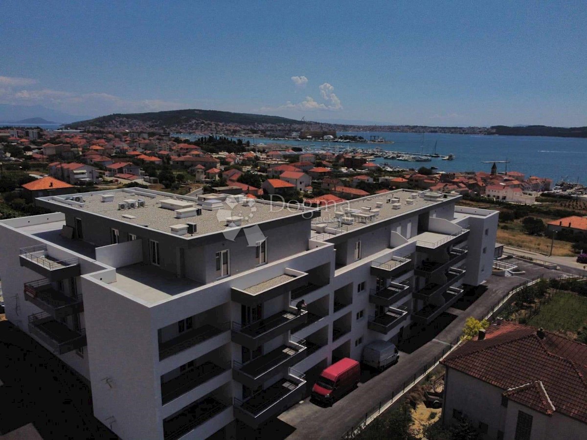 Poslovni prostor Trogir, 31,98m2