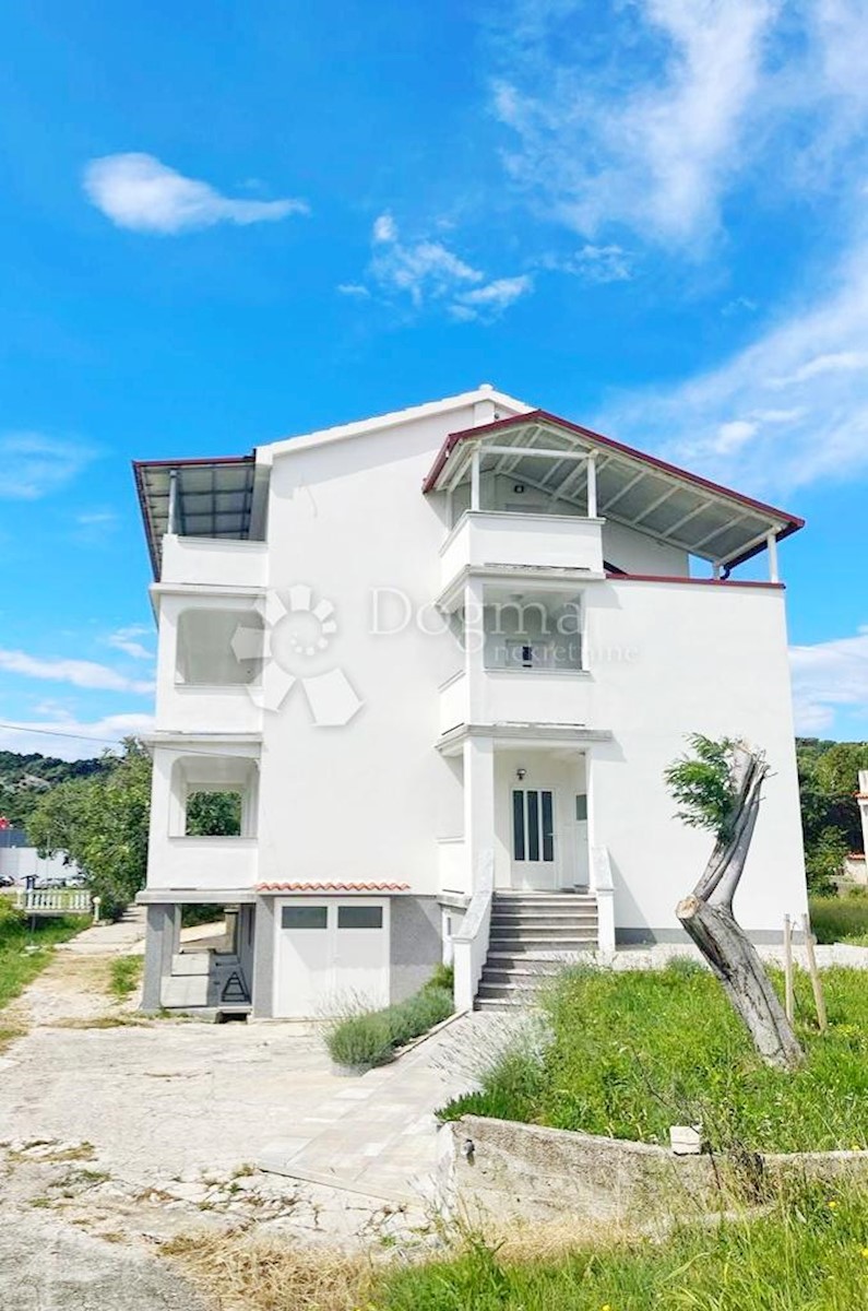 Stanovanje Lopar, Rab, 115,31m2