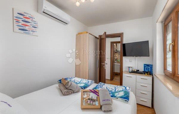 Hiša Šarići, Marčana, Krvavići 39, 160m2