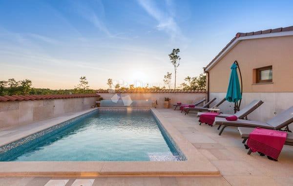 Hiša Šarići, Marčana, Krvavići 39, 160m2