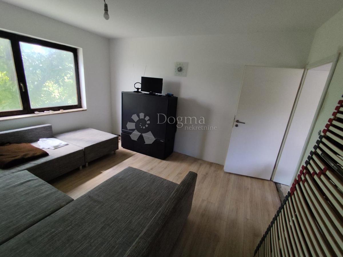 Hiša Slatina, 200m2