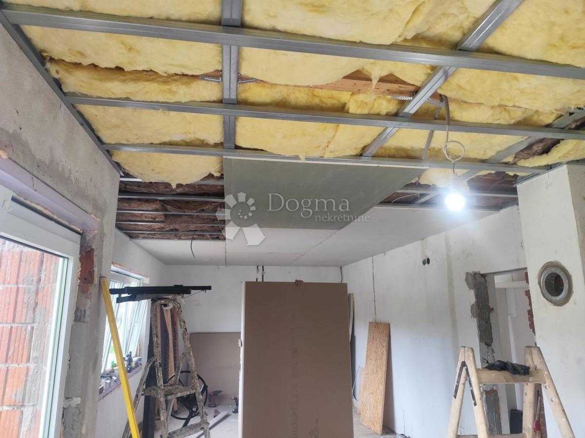 Hiša Slatina, 200m2