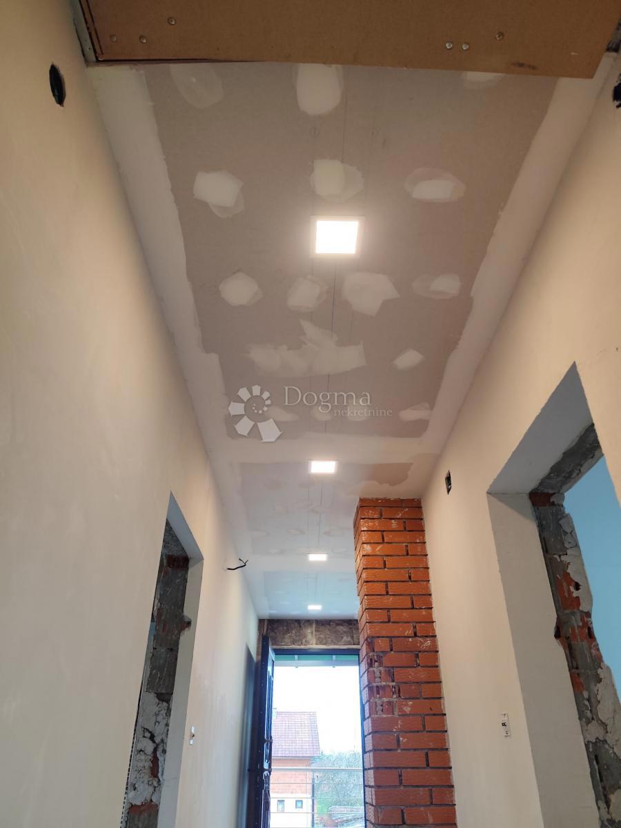 Hiša Slatina, 200m2