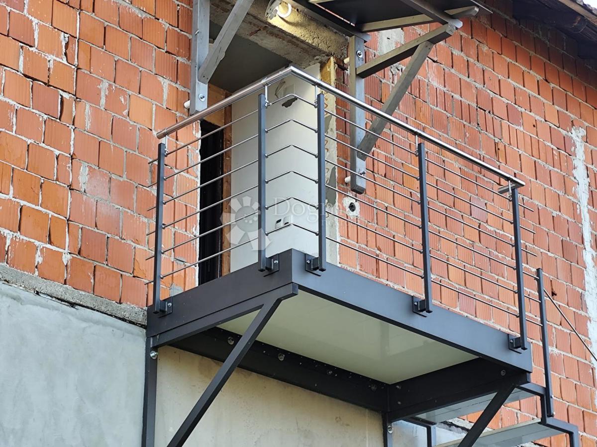 Hiša Slatina, 200m2