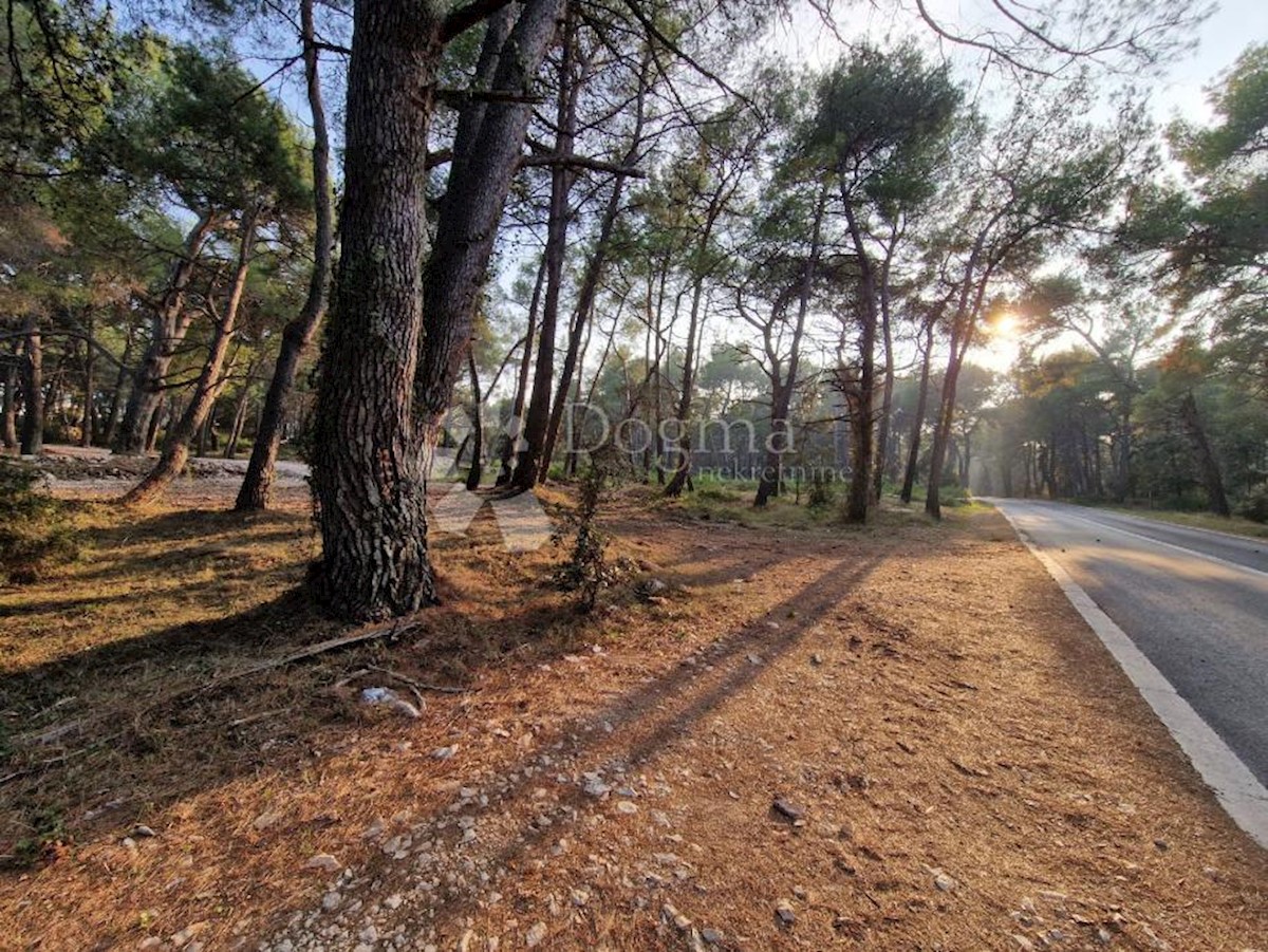 Zemljišče Mali Lošinj, 406m2