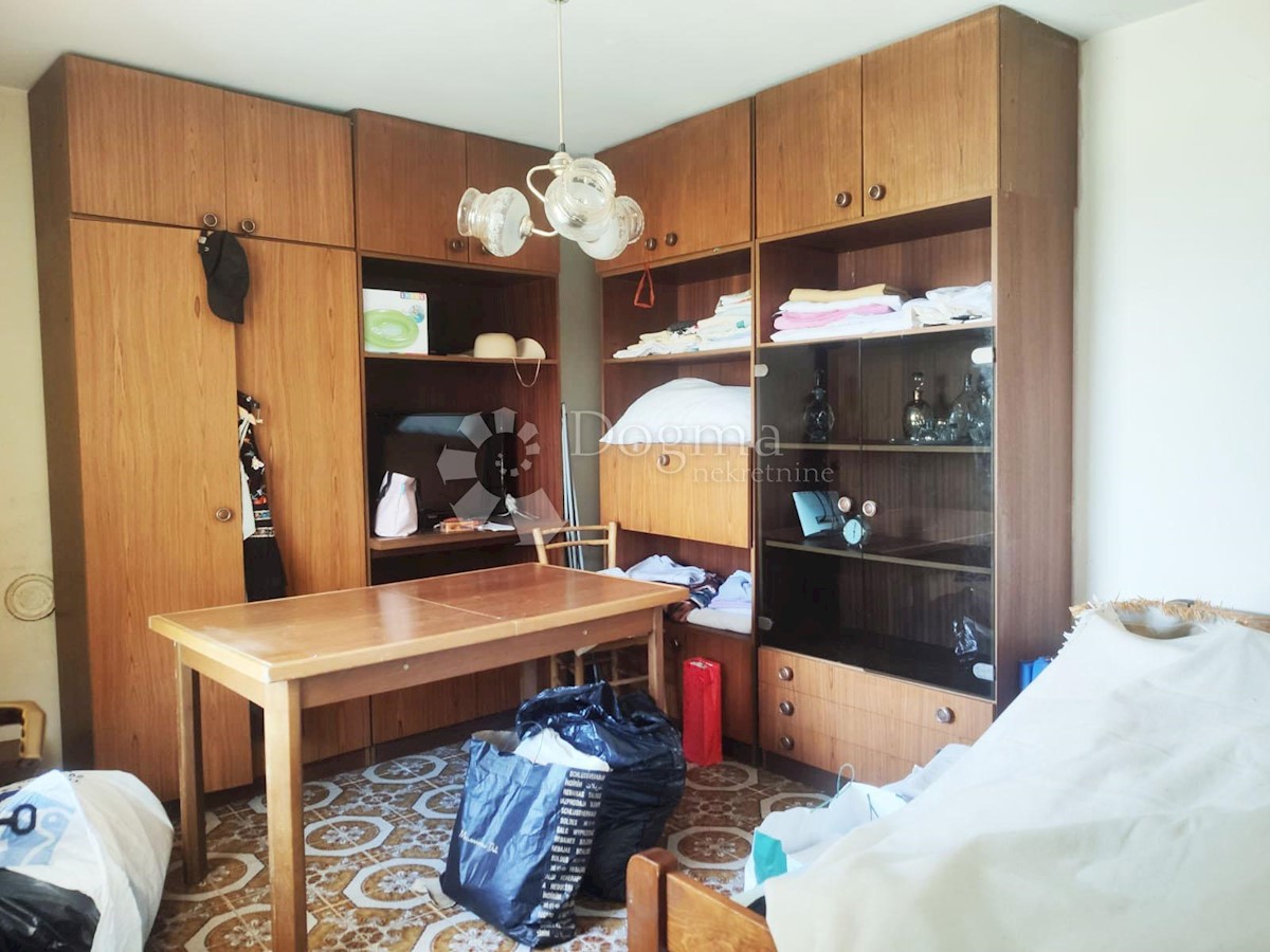 Hiša Buje, 120m2