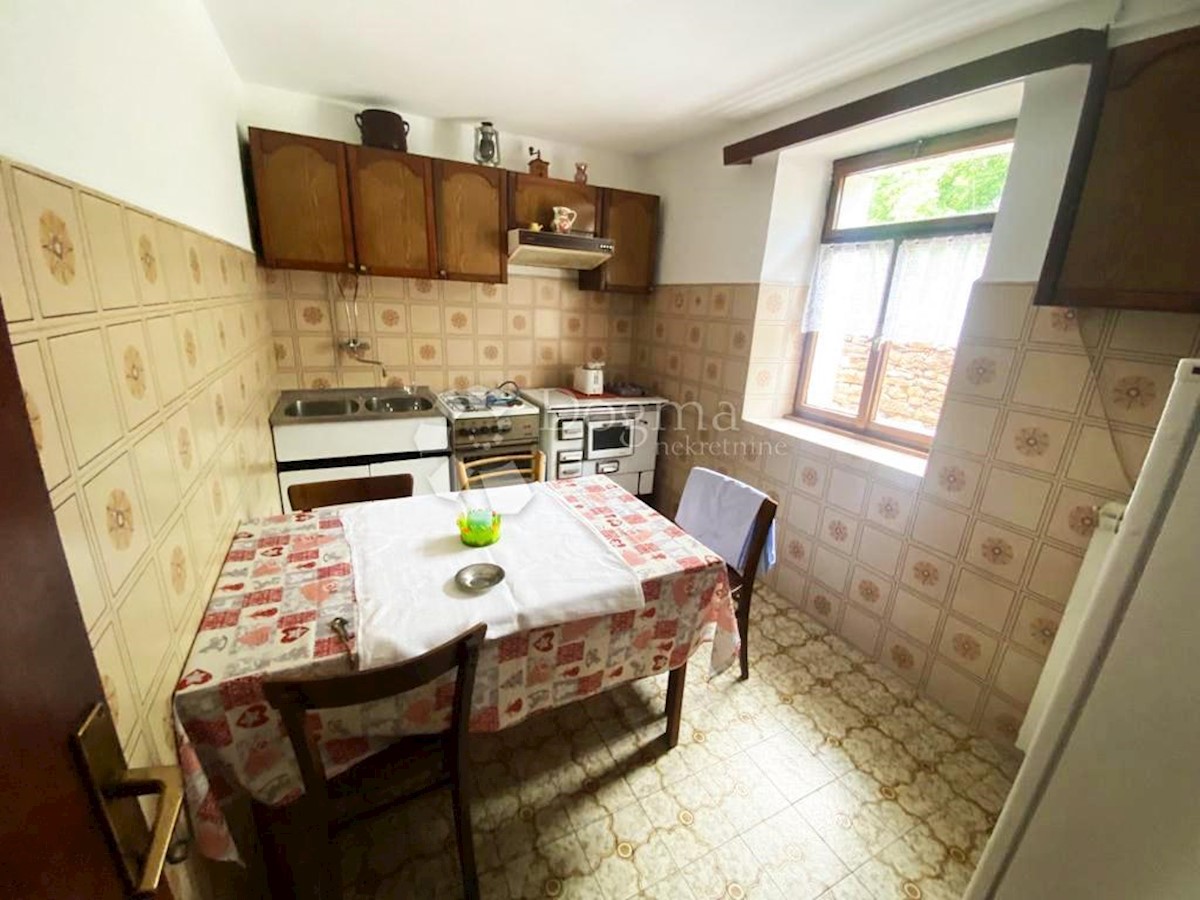 Hiša Buje, 120m2