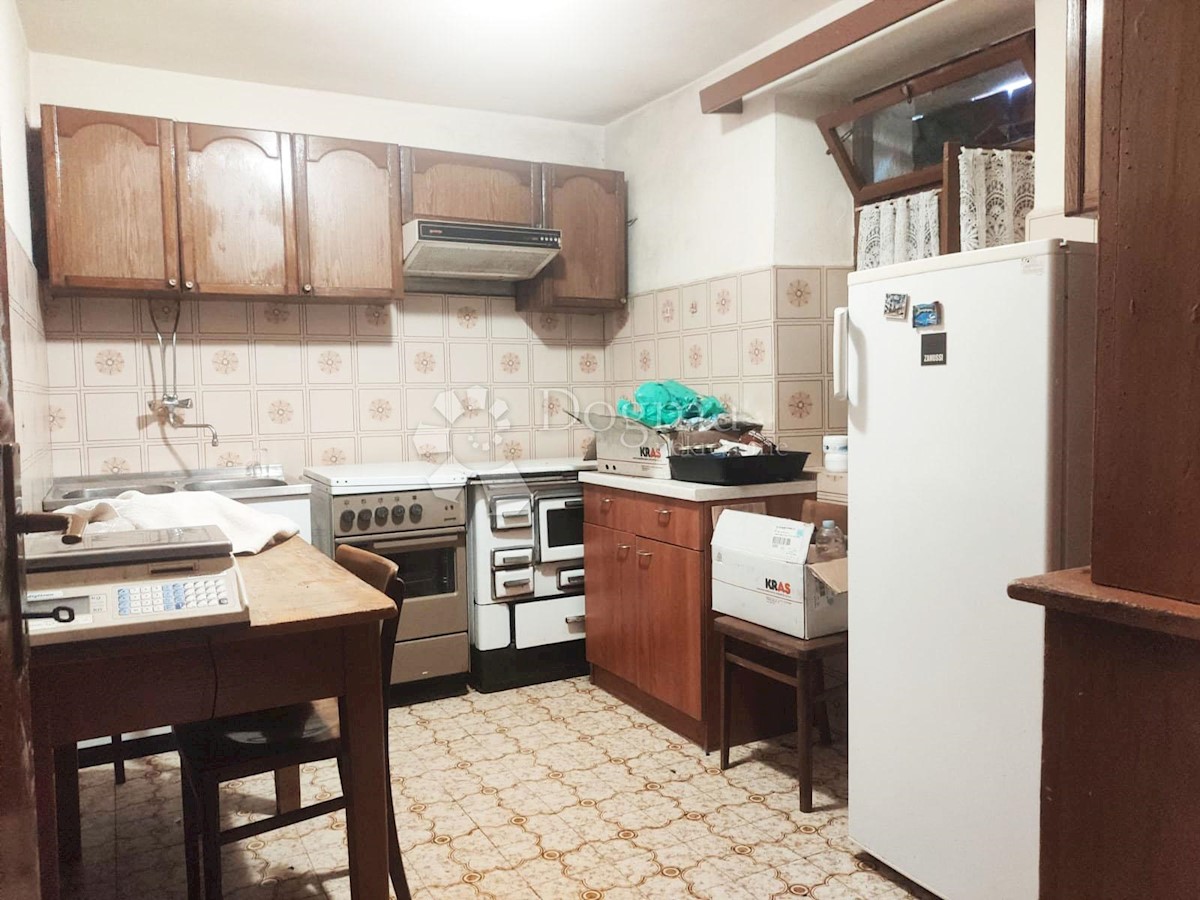 Hiša Buje, 120m2
