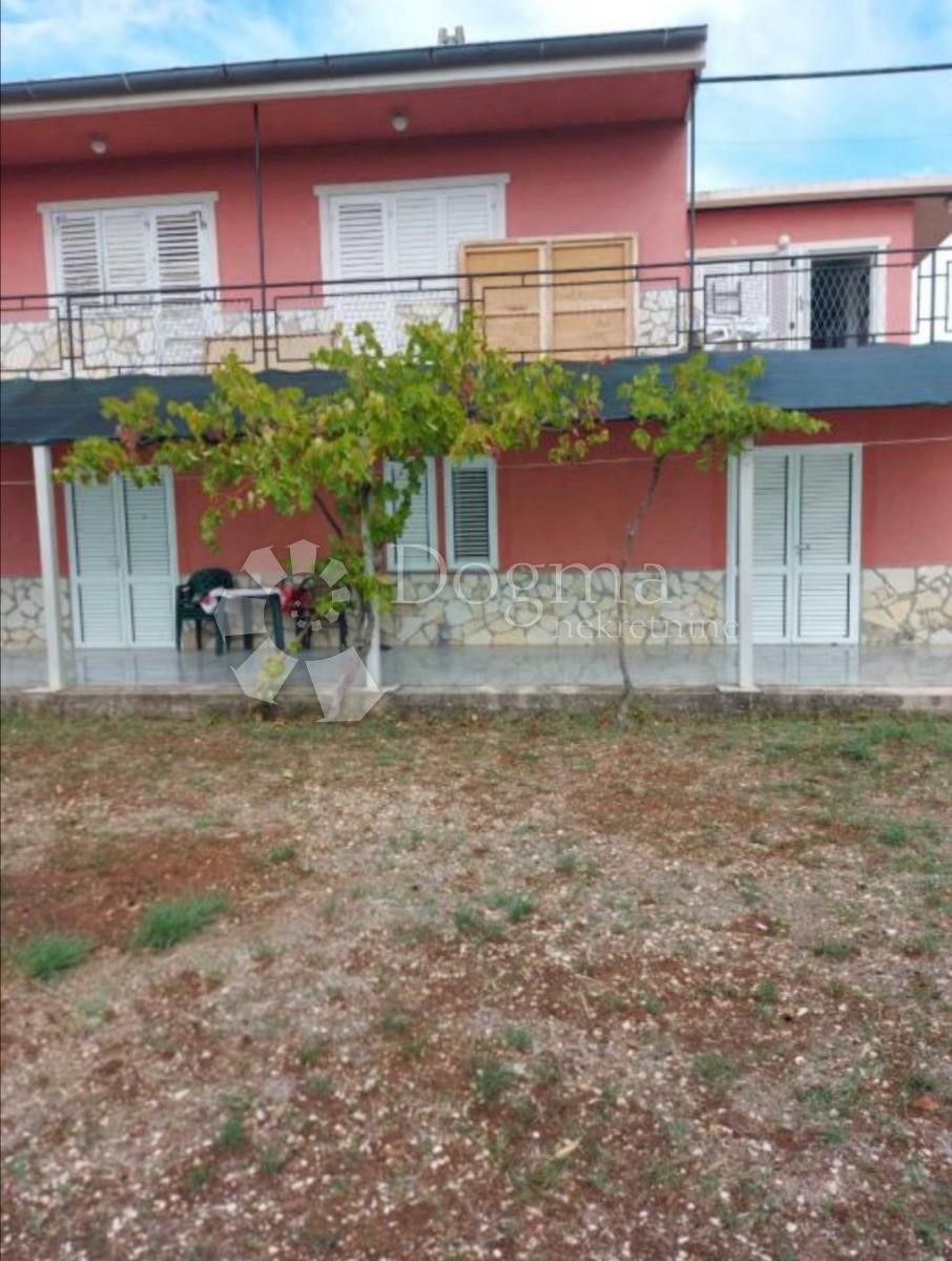 Stanovanje Vodice, 90m2