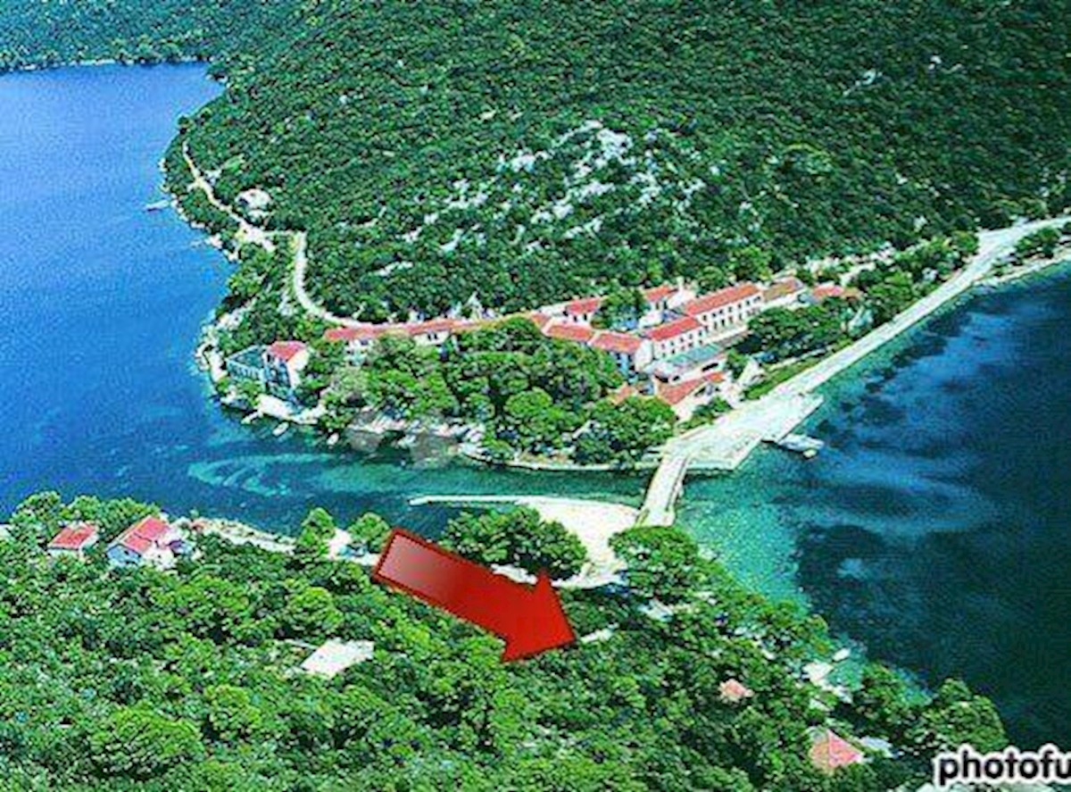 Zemljišče Skrivena Luka, Lastovo, 1.200m2