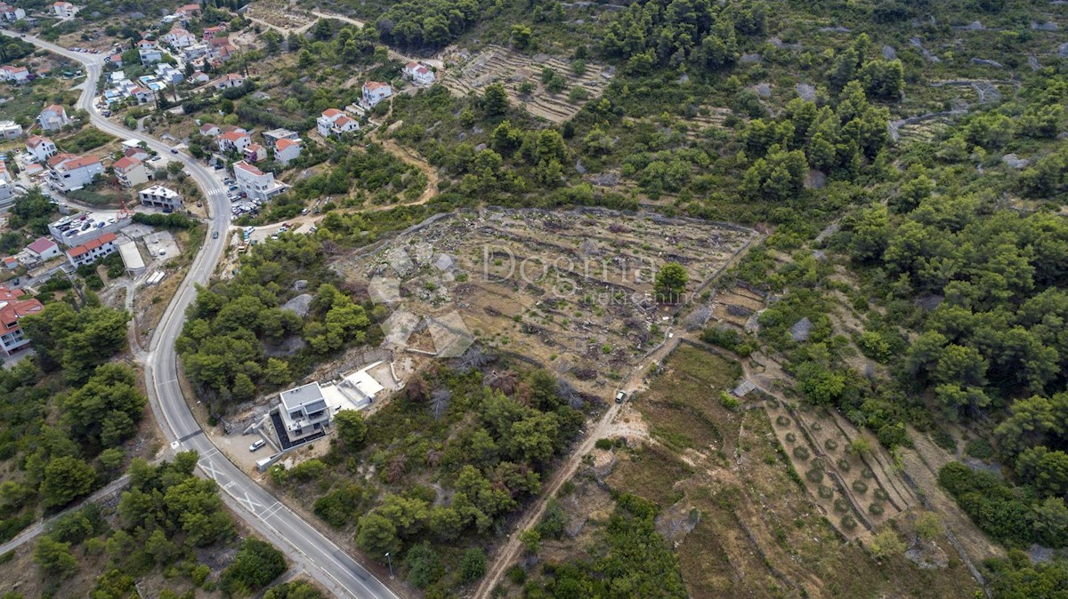 Zemljišče Vis, 3.500m2