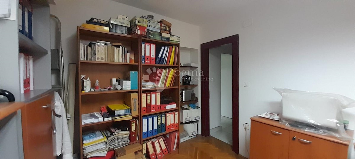 Poslovni prostor Centar, Rijeka, 73,09m2