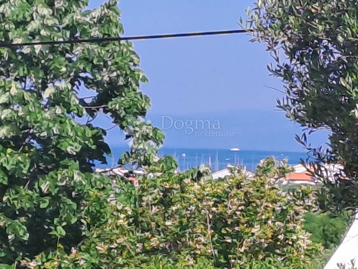 Zemljišče Supetarska Draga, Rab, 630m2