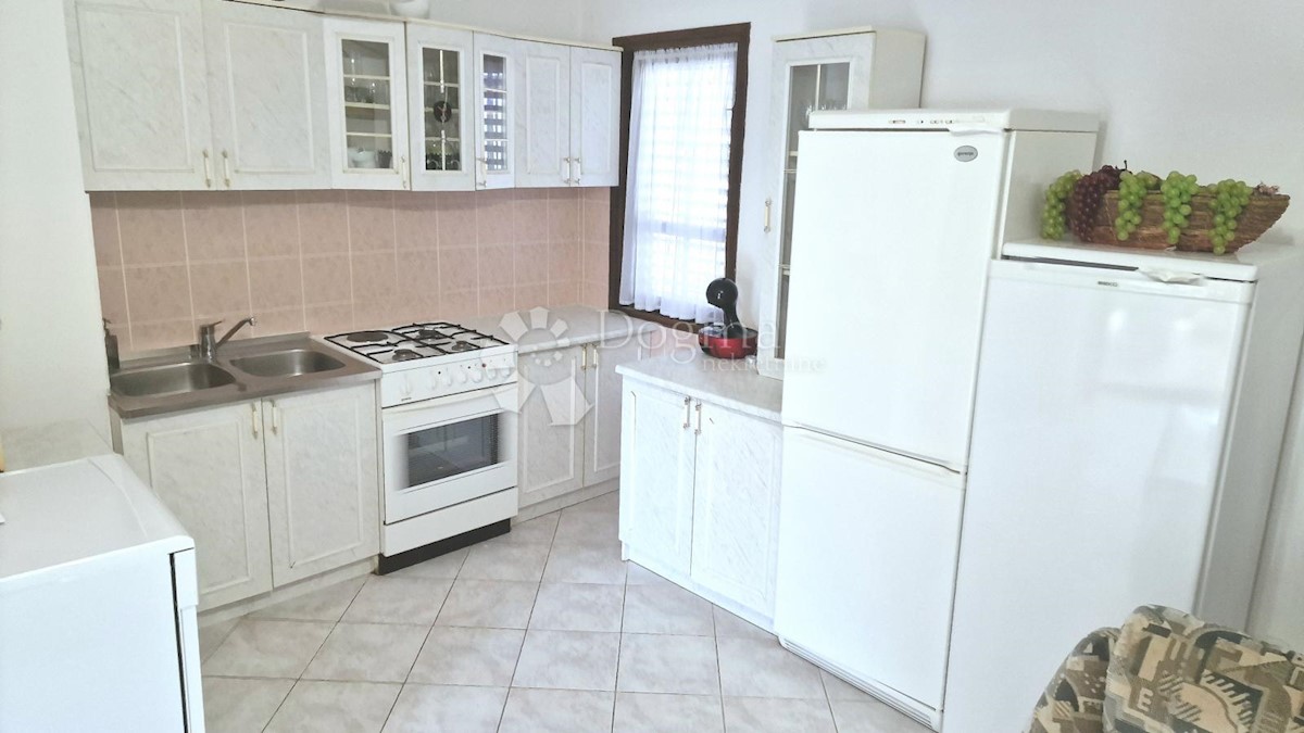 Hiša Kruševo, Obrovac, 300m2