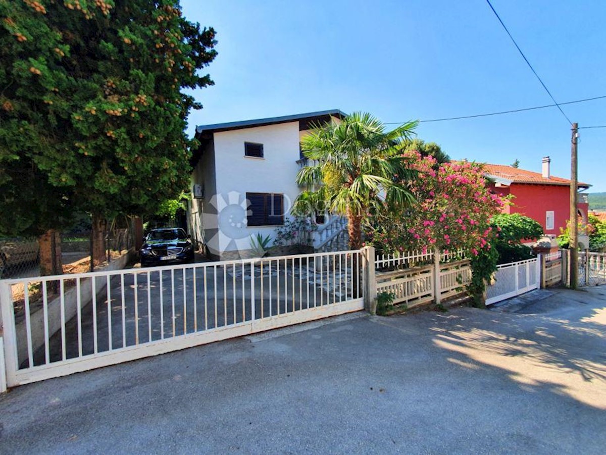 Hiša Kruševo, Obrovac, 300m2