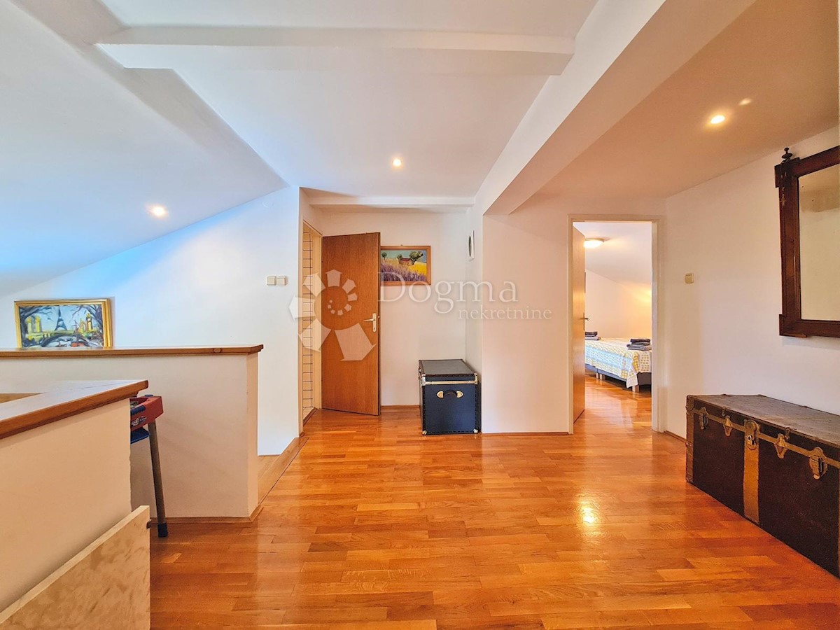 Hiša Veli Brgud, Matulji, 290m2