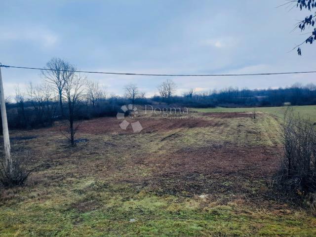 Zemljišče Plitvička Jezera, 5.222m2