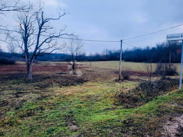 Zemljišče Plitvička Jezera, 5.222m2