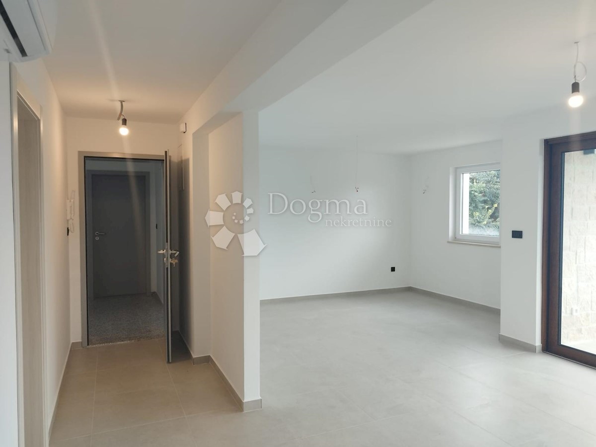 Apartma Malinska, Malinska-Dubašnica, 76,29m2