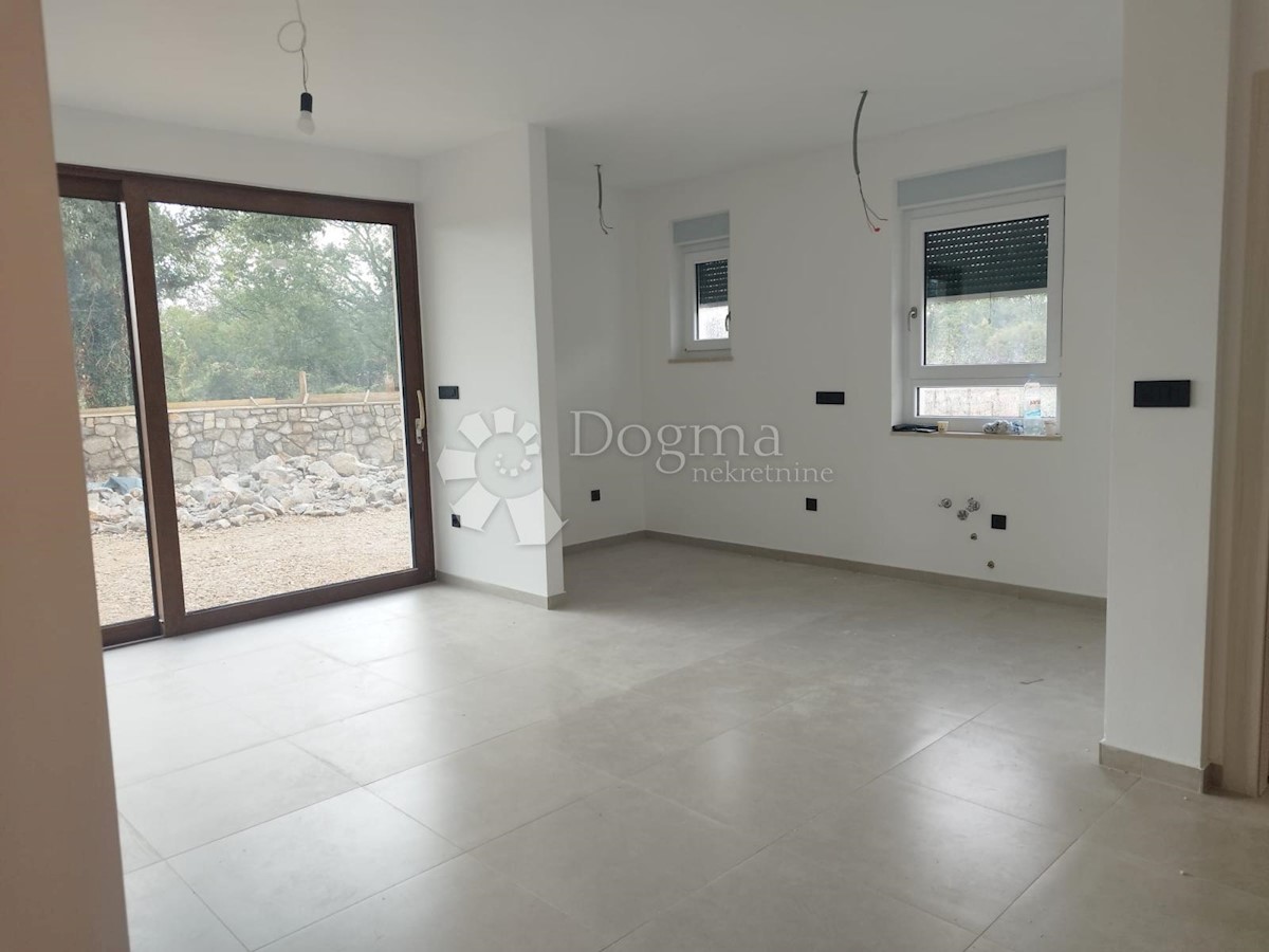 Apartma Malinska, Malinska-Dubašnica, 76,29m2